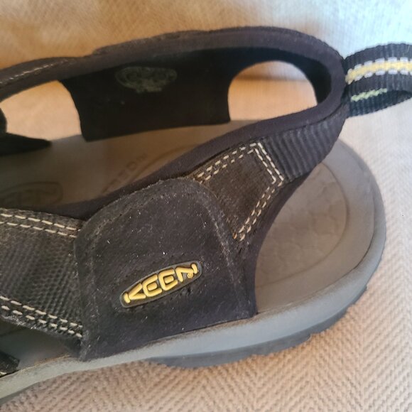 KEEN Venice H2 Hiking Sandals Men 10.5 Black All Terrain Sport Waterproof - Picture 3 of 12